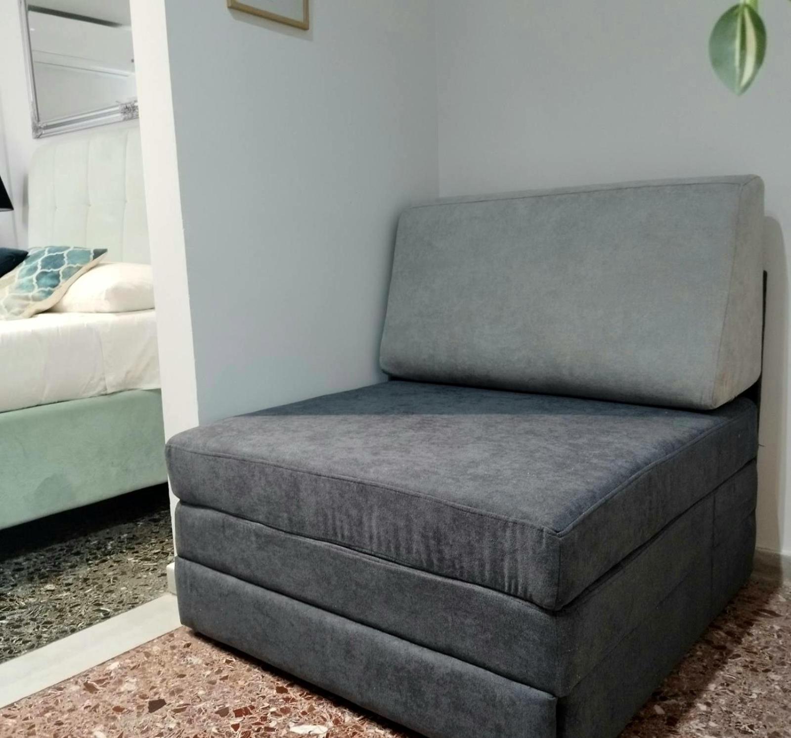 Chic Apt Near Acropolis - Avdi Square Athens Ngoại thất bức ảnh